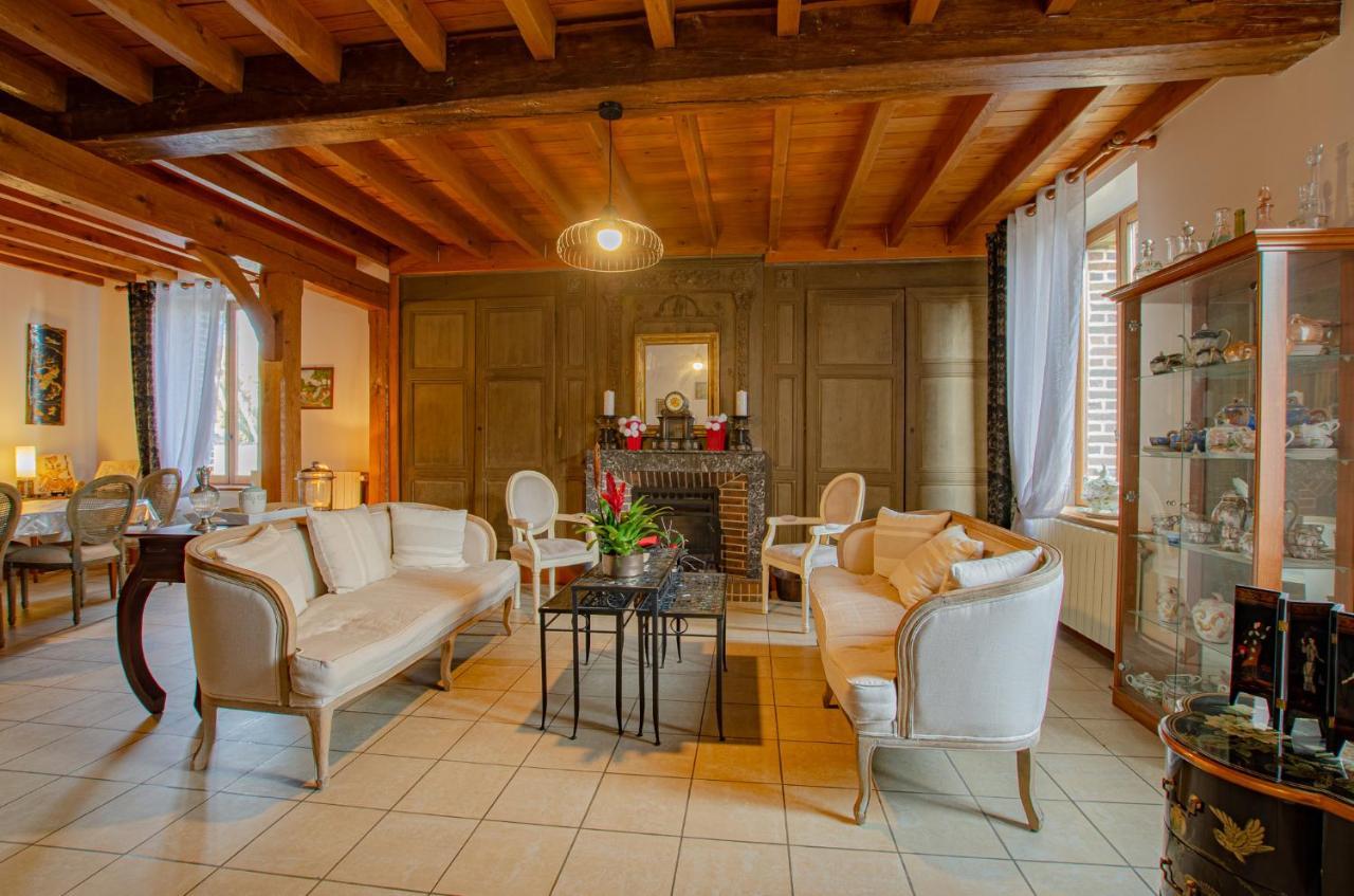 La Chambre D'amis LA COSTIGNIERES Montgueux Exterior foto